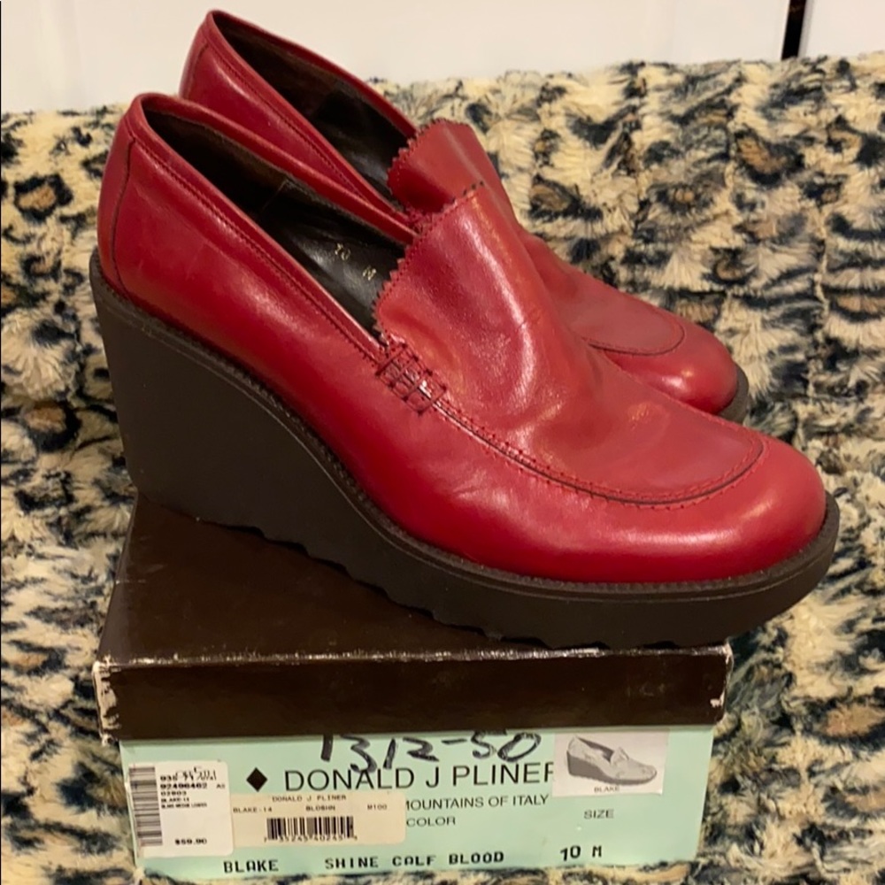 Donald Pliner wedge loafer.